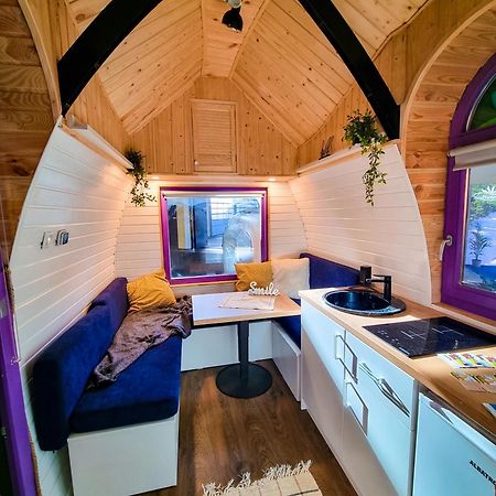 Downtown Tiny Houses Near Cismigiu Gardens Boekarest Buitenkant foto